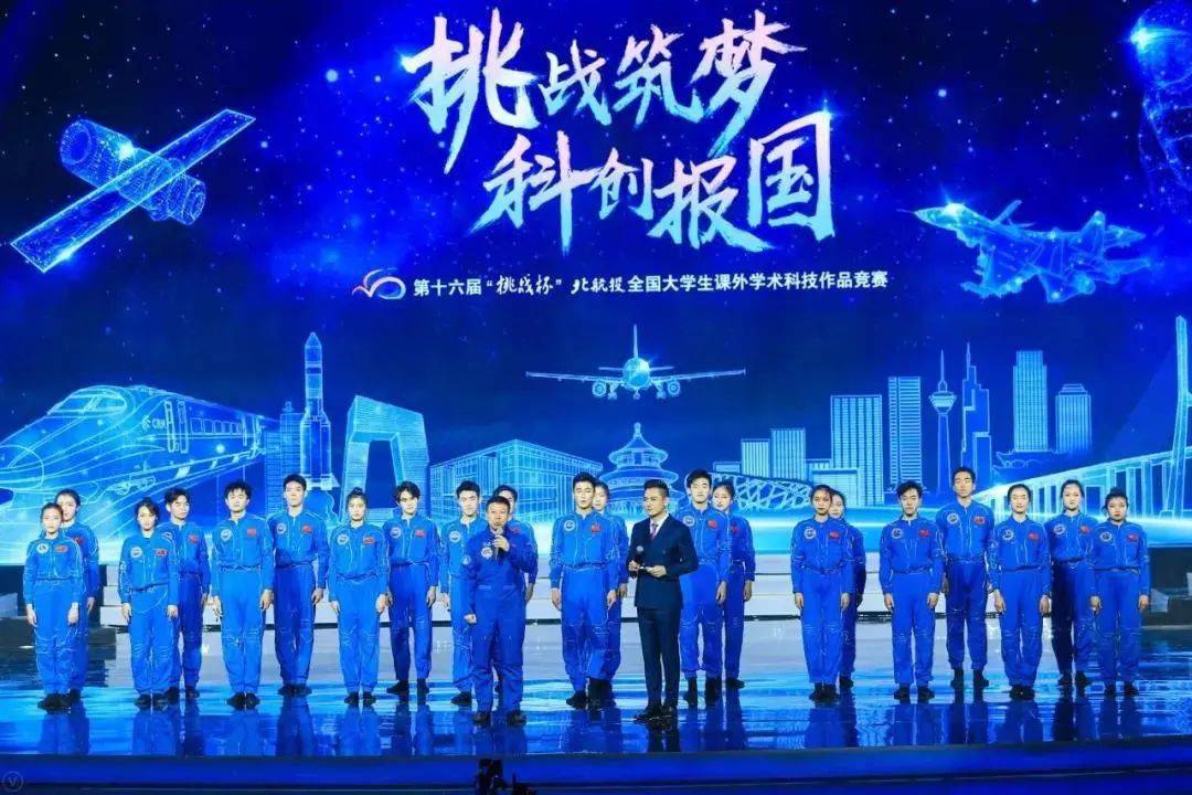 十二生肖与2025年之49个码,十二生肖与2025年之49个码，探寻文化符号与数字密码的交融